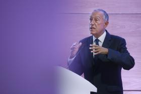 PÔR A ESQUERDA E A DIREITA A DIALOGAR É A “UTOPIAZINHA” DE MARCELO REBELO DE SOUSA