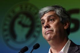 SANÇÕES: PE QUER OUVIR CENTENO SOBRE SUSPENSÃO DE FUNDOS A PORTUGAL