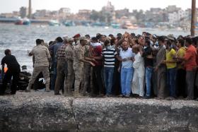 MAIS DE 300 MIL MIGRANTES E REFUGIADOS CHEGARAM POR MAR À EUROPA EM 2016