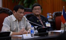 PRESIDENTE FILIPINO NÃO ELOGIOU HITLER, MAS QUER MATAR MILHÕES — PORTA-VOZ