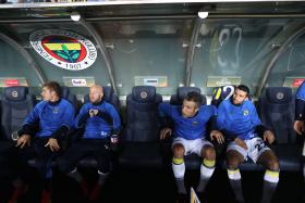 AVIÃO QUE TRANSPORTAVA EQUIPA DO FENERBAHCE ATERROU DE EMERGÊNCIA EM BUDAPESTE