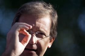 GOVERNO QUER UMA SOCIEDADE EM QUE TODOS TENHAM “POUQUINHO”, DIZ PASSOS COELHO