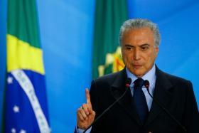 BRASIL: DEPUTADOS APROVAM POLÉMICO PROJETO DE LEI QUE CONGELA OS GASTOS PÚBLICOS