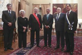 PR REALÇA QUE REPÚBLICA, DEMOCRACIA E PORTUGAL SÃO “INSEPARÁVEIS DO MÉRITO”