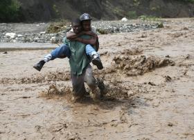 FURACÃO MATTHEW MATOU 23 PESSOAS NO HAITI