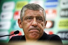 MUNDIAL2018: FERNANDO SANTOS MUDA QUASE MEIA EQUIPA EM RELAÇÃO A BASILEIA