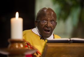 AOS 85 ANOS, ARCEBISPO SUL-AFRICANO DESMOND TUTU QUER OPÇÃO DE MORTE ASSISTIDA