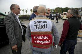 TÁXIS: ASSOCIAÇÕES APELAM A TAXISTAS PARA MANTEREM CONCENTRAÇÃO DE PROTESTO