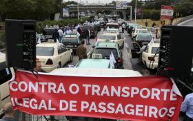 TÁXIS: DIRIGENTES DOS TAXISTAS REUNIDOS COM MINISTRO DO AMBIENTE