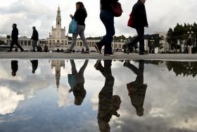 FÁTIMA: ÚLTIMA GRANDE PEREGRINAÇÃO ANTES DA VISITA DO PAPA TERMINA HOJE
