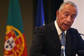 “NÃO É POSSÍVEL NEM DESEJÁVEL” SALÁRIOS IGUAIS EM BANCOS PÚBLICOS E PRIVADOS – PR