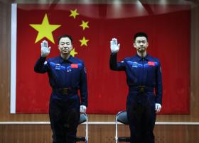 CHINA VAI LANÇAR MISSÃO ESPACIAL TRIPULADA