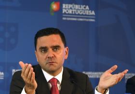 GOVERNO QUER COMEÇAR A RENEGOCIAR FUNDOS COMUNITÁRIOS JÁ EM 2017 – MINISTRO