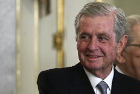 PARLAMENTO APROVA VOTO DE PESAR SEGUIDO DE MINUTO DE SILÊNCIO PELA MORTE DE JOÃO LOBO ANTUNES