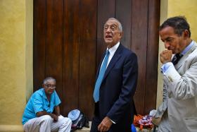 MARCELO DIZ QUE “SE FOR CASO DISSO” FALARÁ SOBRE A CAIXA QUANDO CHEGAR A PORTUGAL