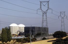 MINISTRO NEGA QUE HAJA LICENÇA PARA ARMAZÉM DE RESÍDUOS NUCLEARES EM ALMARAZ, ESPANHA