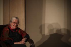 EUNICE MUÑOZ CELEBRA 75 ANOS DE CARREIRA COM A DETERMINAÇÃO DE “FAZER SEMPRE MELHOR”