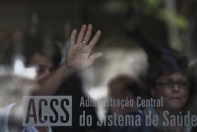 VÁRIAS DEZENAS DE TÉCNICOS DE DIAGNÓSTICO PROTESTAM JUNTO AO MINISTÉRIO DA SAÚDE