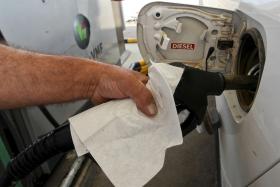 PREÇOS DO GASÓLEO E DA GASOLINA DESCEM NA PRÓXIMA SEMANA