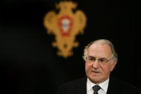 FARIA DE OLIVEIRA DIZ QUE HÁ INVESTIDORES EM BANCOS QUE NÃO SERIAM OS MAIS DESEJADOS