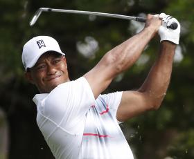 TIGER WOODS REGRESSA AOS ‘GREENS’ NAS BAAMAS APÓS 16 MESES DE AUSÊNCIA