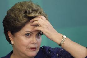 EX-PRESIDENTE ROUSSEFF DIZ QUE BRASIL É INGOVERNÁVEL DEVIDO A “FRAGMENTAÇÃO PARTIDÁRIA”