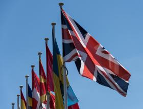JUSTIÇA DECIDE QUE PARLAMENTO TEM DE VOTAR SAÍDA DO REINO UNIDO DA UNIÃO EUROPEIA