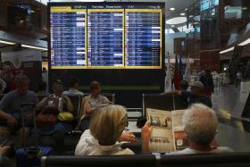 TAXAS AEROPORTUÁRIAS SOBEM 22 CÊNTIMOS EM LISBOA E 15 CÊNTIMOS EM FARO EM 2017