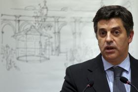 MINISTRO DA ECONOMIA DIZ QUE PRODUÇÃO DE CALÇADO EM PORTUGAL É “UMA INDÚSTRIA 4.0”