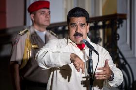 PRESIDENTE DA VENEZUELA SAÚDA “FELIZ DECISÃO” DA OPOSIÇÃO