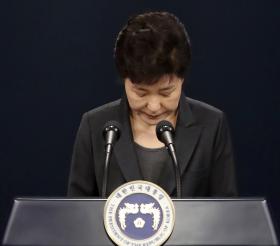 PRESIDENTE DA COREIA DO SUL ACEITA SER INVESTIGADA NO ÂMBITO DO ESCÂNDALO DE CORRUPÇÃO