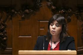 BE SAÚDA MÁRIO CENTENO POR DIZER VERDADE INCÓMODA SOBRE JUROS DA DÍVIDA