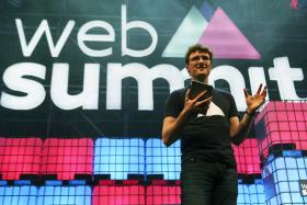 WEB SUMMIT: “PROBLEMA TÉCNICO” NO TELEMÓVEL DE COSGRAVE ESTEVE NA ORIGEM DA FALHA DE ‘WIFI’