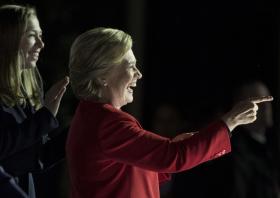 EUA/ELEIÇÕES: HILLARY CLINTON VOTOU E DISSE QUE ESPERA GANHAR