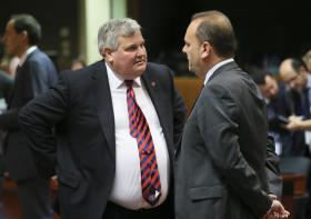 UE APROVA PROLONGAMENTO POR  TRÊS MESES DE CONTROLOS NO ESPAÇO SCHENGEN