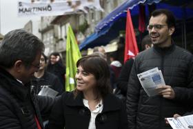 CATARINA MARTINS ANUNCIA ACORDO COM GOVERNO PARA INTEGRAR PRECÁRIOS