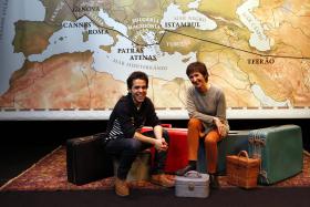 “DO BOSQUE PARA O MUNDO”, TEATRO PARA EXPLICAR AOS MAIS NOVOS A CRISE DOS REFUGIADOS