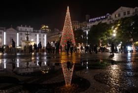 ILUMINAÇÃO DE NATAL DE LISBOA LIGADA COM ORÇAMENTO DUAS VEZES SUPERIOR AO DO ANO PASSADO