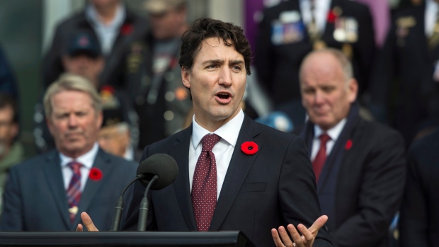 TRUDEAU ENFRENTA CRÍTICAS DE OPOSITORES POR CAUSA DA DECLARAÇÃO SOBRE A MORTE DE FIDEL CASTRO