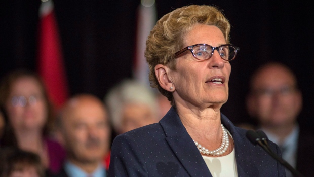 WYNNE DIZ QUE NÃO HÁ SUBIDA DE IMPOSTOS SOBRE A CLASSE MÉDIA PARA EQUILIBRAR AS CONTAS