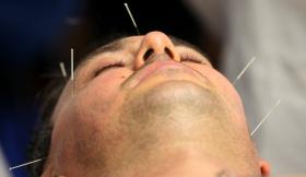 CERCA DE 2.000 PEDIDOS DE CÉDULAS PROFISSIONAIS PARA MEDICINA ALTERNATIVA APROVADOS