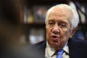 MÁRIO SOARES MANTÉM-SE EM COMA PROFUNDO, ESTADO DE SAÚDE SEM ALTERAÇÕES SUBSTANCIAIS