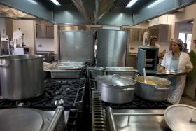 PROVEDOR DE JUSTIÇA DENUNCIA FRACA QUALIDADE DA COMIDA DA PRISÃO-ESCOLA DE LEIRIA