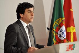 PCP/CONGRESSO: BERNARDINO SOARES ADVERTE CONTRA QUEM QUER CONFUNDIR ELEIÇÕES NACIONAIS E LOCAIS