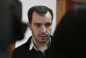 ABRAÇO APELA A SEROPOSITIVOS QUE MOSTREM À SOCIEDADE QUE O VIH “NÃO É UM BICHO-DE-SETE-CABEÇAS”