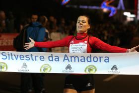 PORTUGUESA DOROTEIA PEIXOTO GANHA MEIA-MARATONA DE MACAU