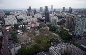 BRUXELAS DÁ DOIS MESES À POLÓNIA PARA GARANTIR FUNCIONAMENTO DO ESTADO DE DIREITO