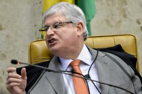 PGR DO BRASIL ACUSA PRESIDENTE DO SENADO DE CORRUPÇÃO E LAVAGEM DE DINHEIRO
