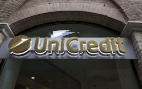 MAIOR BANCO ITALIANO ANUNCIA CORTE DE 14 MIL POSTOS DE TRABALHO ATÉ 2019