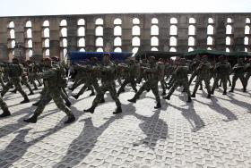 CHEFE DO EXÉRCITO ORDENA AVALIAÇÃO DO SISTEMA DE INFORMAÇÃO CLÍNICA DO CURSO DE COMANDOS